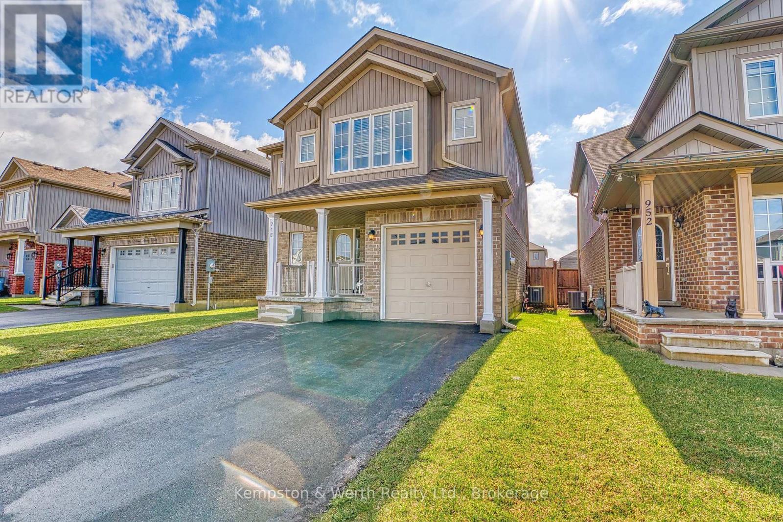 948 ADAMS AVENUE S, North Perth, Ontario