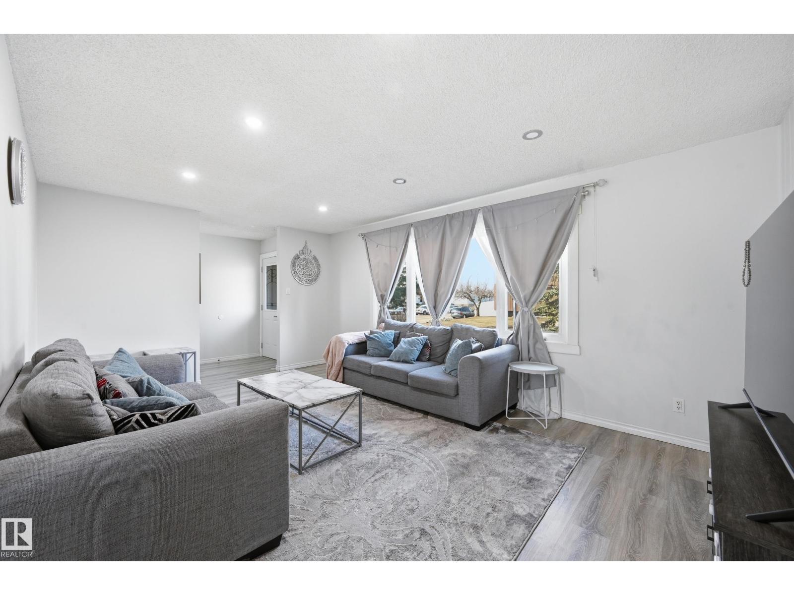 9031 133 Avenue Nw, Edmonton, Alberta  T5E 1C4 - Photo 7 - E4482372