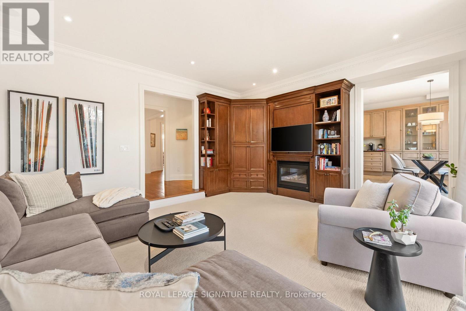 68 Carmichael Avenue, Toronto, Ontario  M5M 2W7 - Photo 8 - C13002382