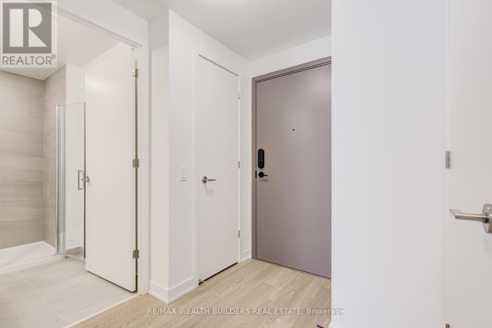 3902 - 634 Church Street, Toronto, Ontario M4Y 2G3 - Photo 2 - C13002482