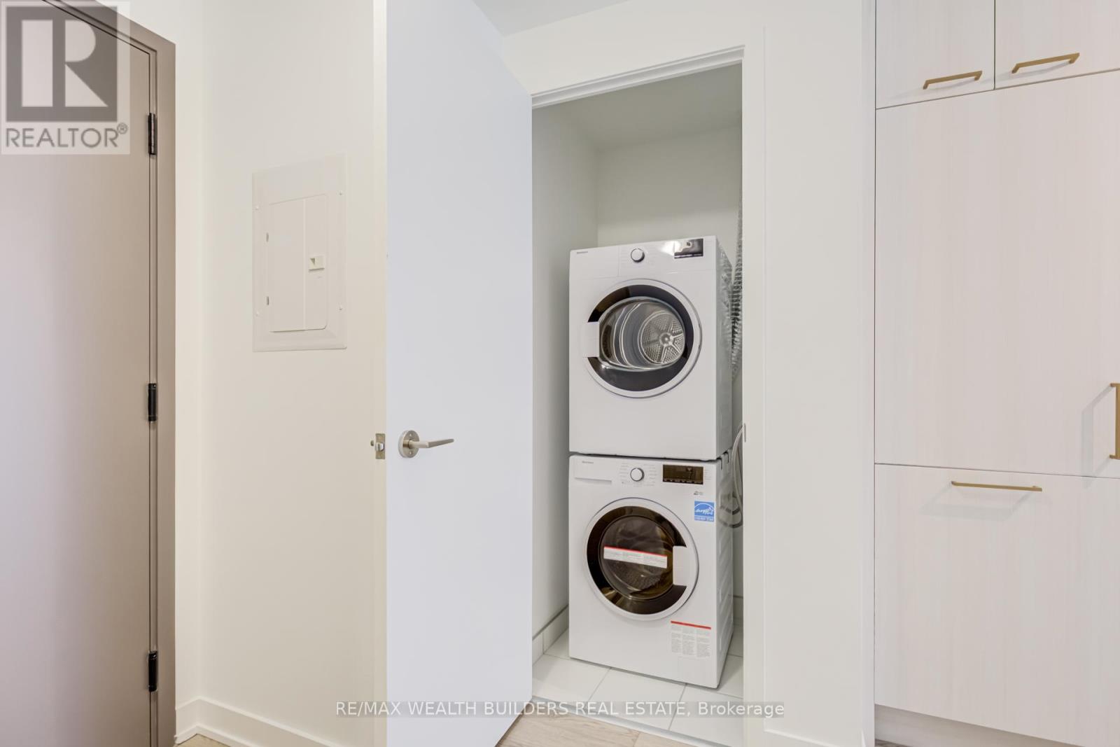 3902 - 634 Church Street, Toronto, Ontario M4Y 2G3 - Photo 3 - C13002482