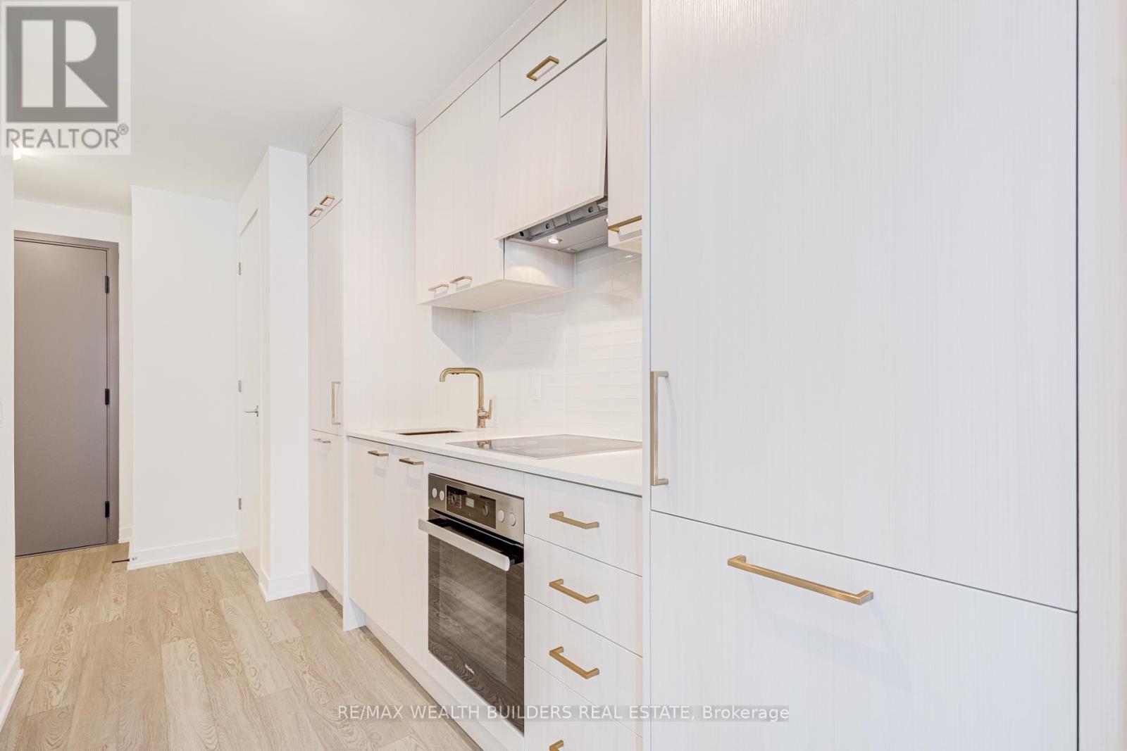 3902 - 634 Church Street, Toronto, Ontario M4Y 2G3 - Photo 4 - C13002482