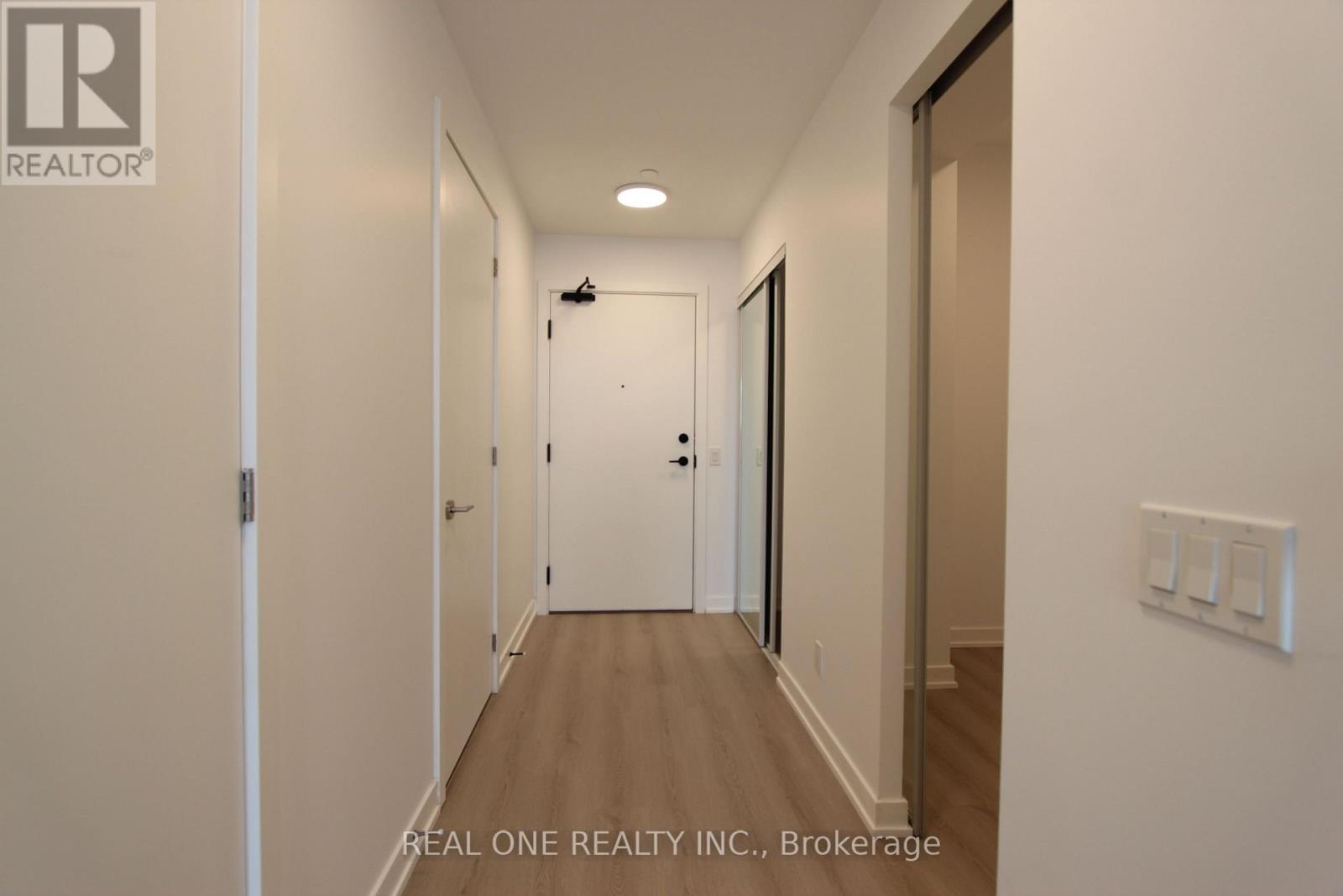 2605 - 100 Queen Street E, Toronto, Ontario  M5C 0B5 - Photo 13 - C13002516