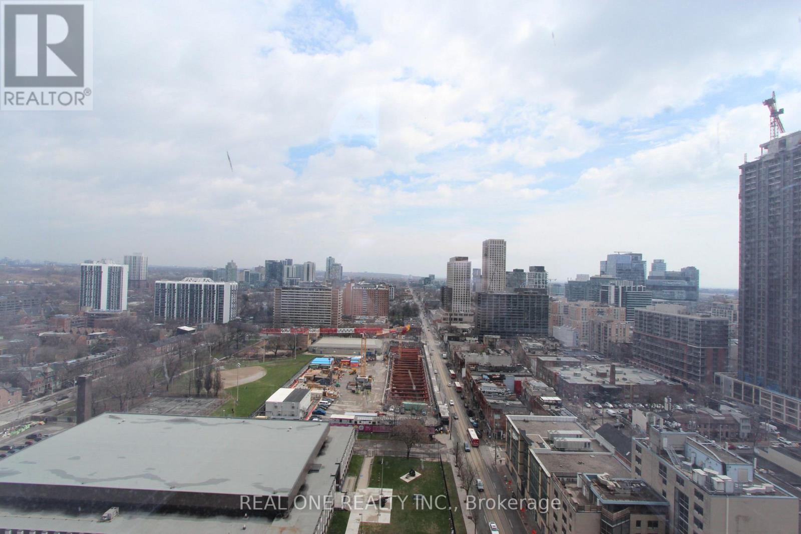 2605 - 100 Queen Street E, Toronto, Ontario  M5C 0B5 - Photo 14 - C13002516