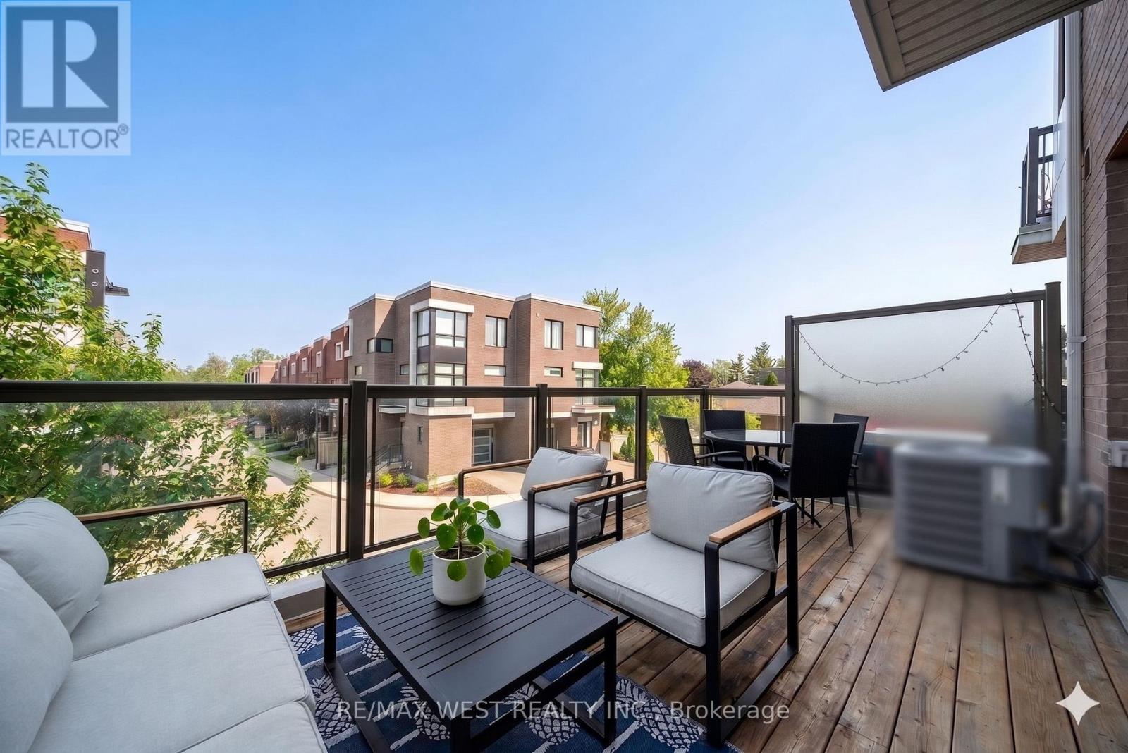 8208 Pine Valley Drive, Vaughan, Ontario  L4L 0H6 - Photo 15 - N13002288