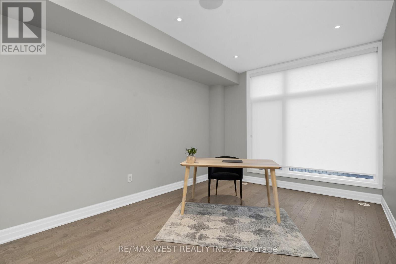 8208 Pine Valley Drive, Vaughan, Ontario  L4L 0H6 - Photo 4 - N13002288