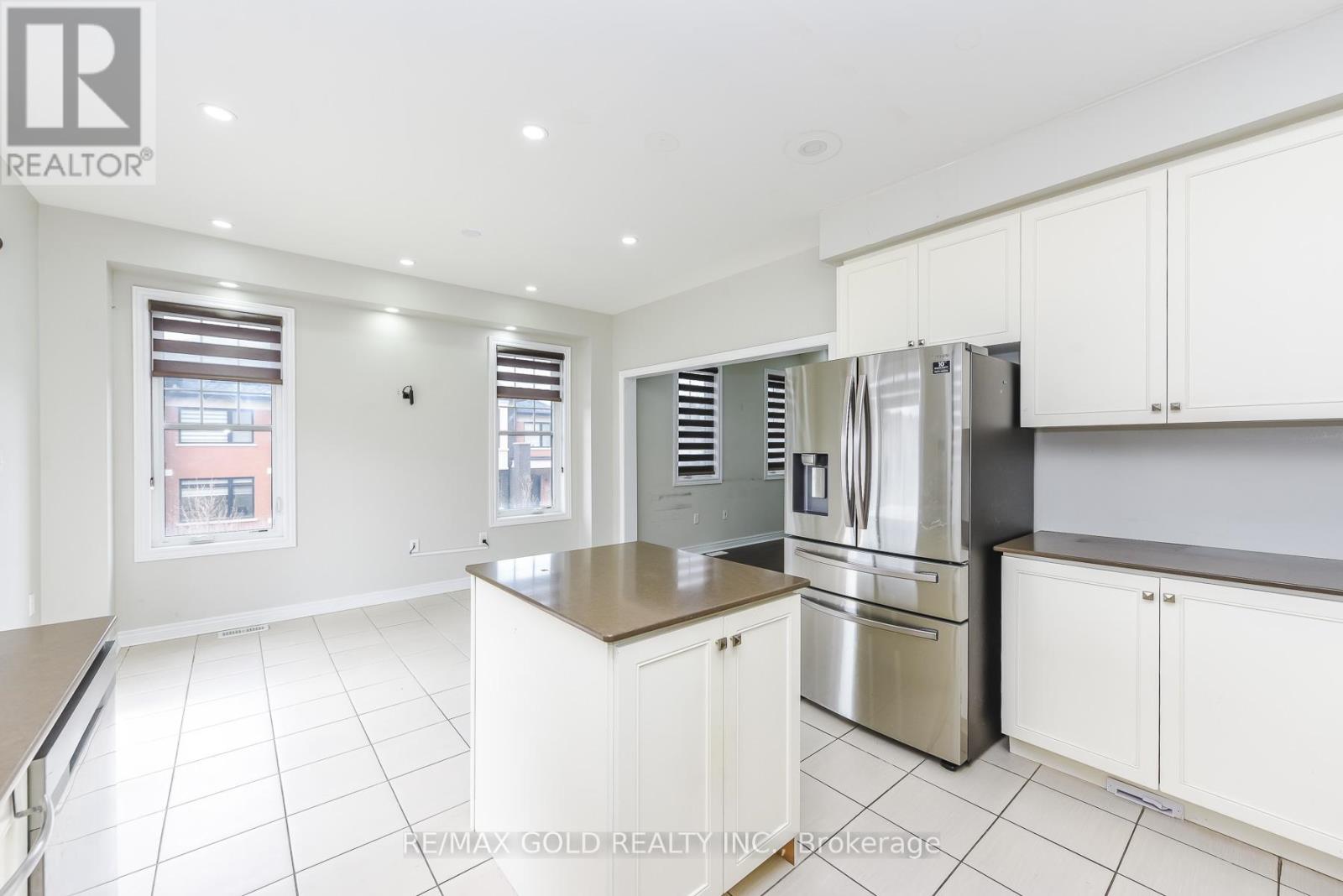 5 Remembrance Road, Brampton, Ontario  L7A 4Z1 - Photo 22 - W12994718