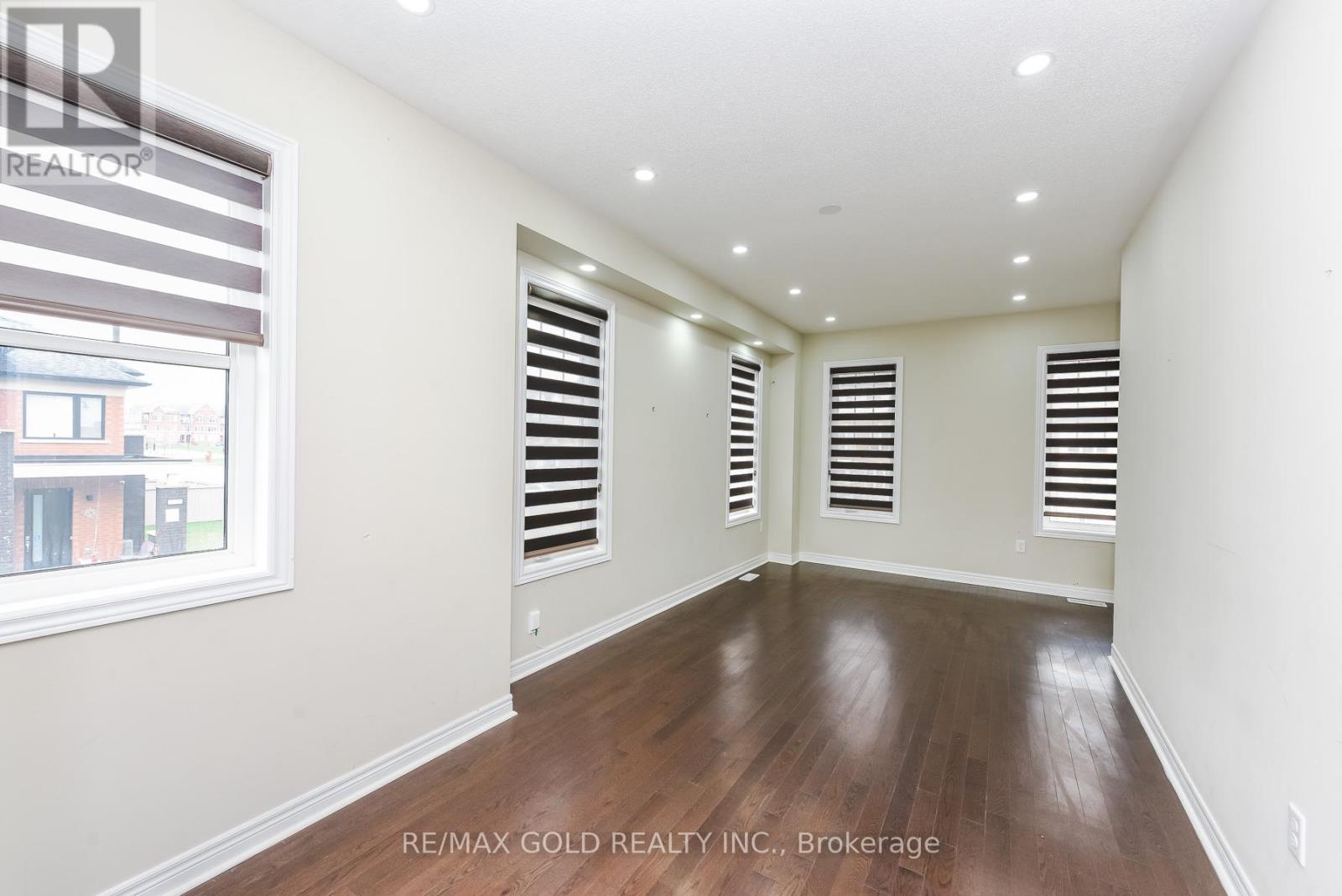 5 Remembrance Road, Brampton, Ontario  L7A 4Z1 - Photo 14 - W12994718