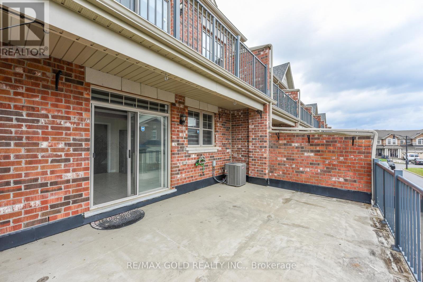 5 Remembrance Road, Brampton, Ontario  L7A 4Z1 - Photo 24 - W12994718