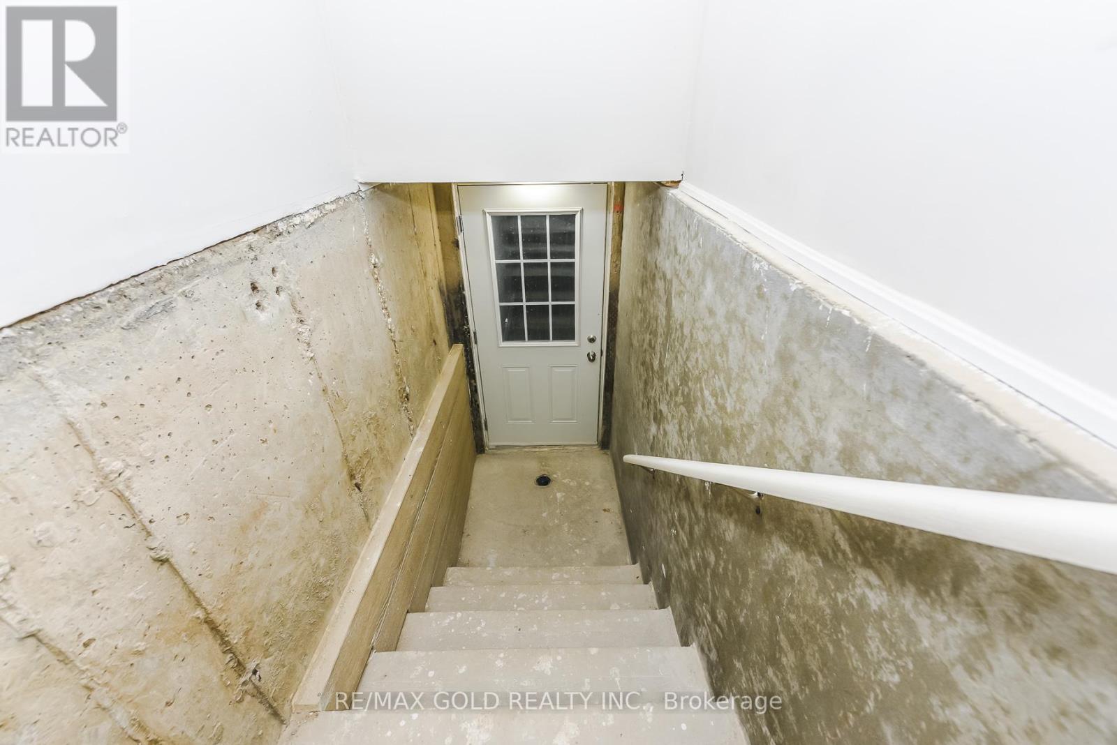 5 Remembrance Road, Brampton, Ontario  L7A 4Z1 - Photo 47 - W12994718