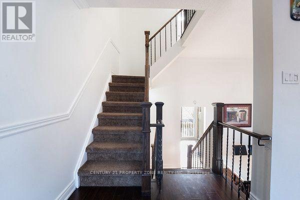 19 - 6860 Glen Erin Drive W, Mississauga, Ontario  L5N 2E1 - Photo 18 - W12997844