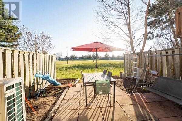 19 - 6860 Glen Erin Drive W, Mississauga, Ontario  L5N 2E1 - Photo 37 - W12997844