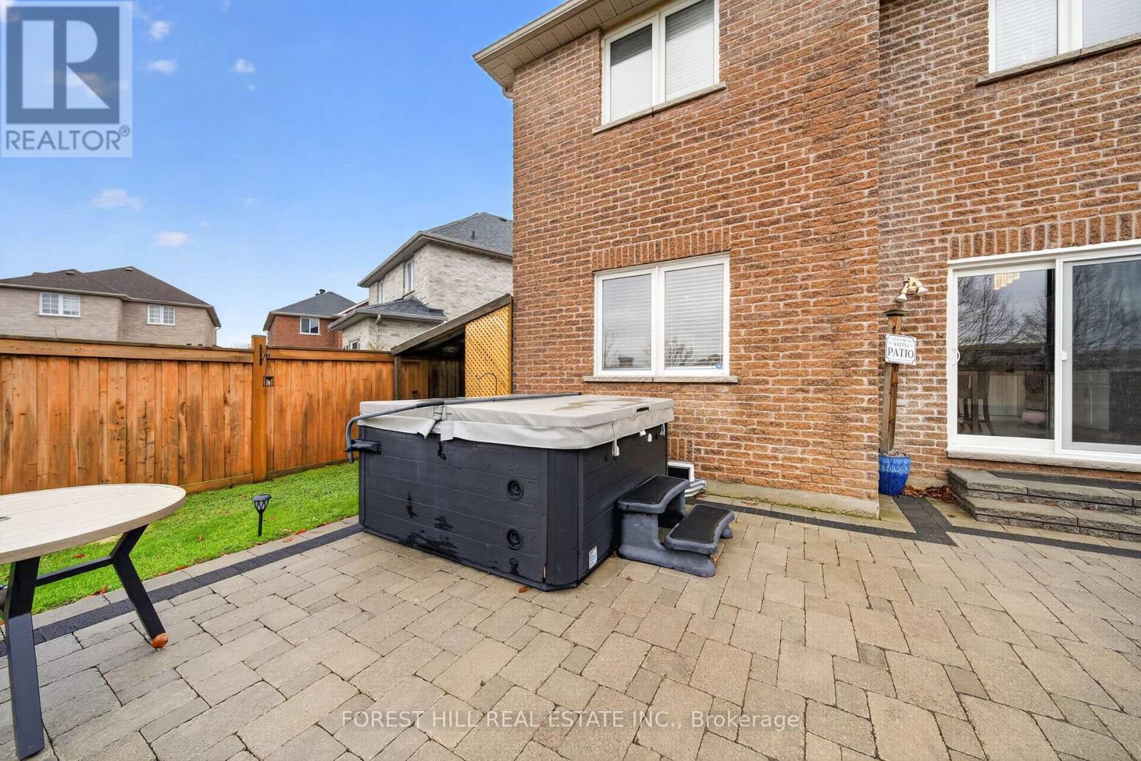 18 Dresden Court, Georgina, Ontario  L4P 4H6 - Photo 32 - N13002494