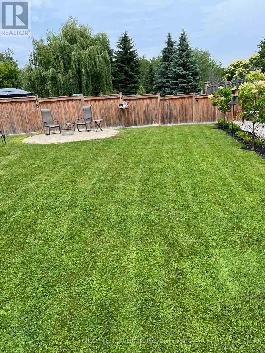 18 Dresden Court, Georgina, Ontario  L4P 4H6 - Photo 41 - N13002494