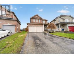 18 DRESDEN COURT, Georgina, Ontario
