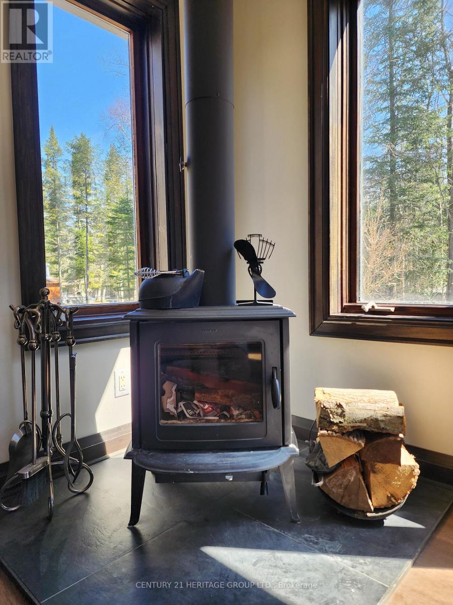 23 Amberglen Court, East Gwillimbury, Ontario  L9N 1J6 - Photo 9 - N13002502