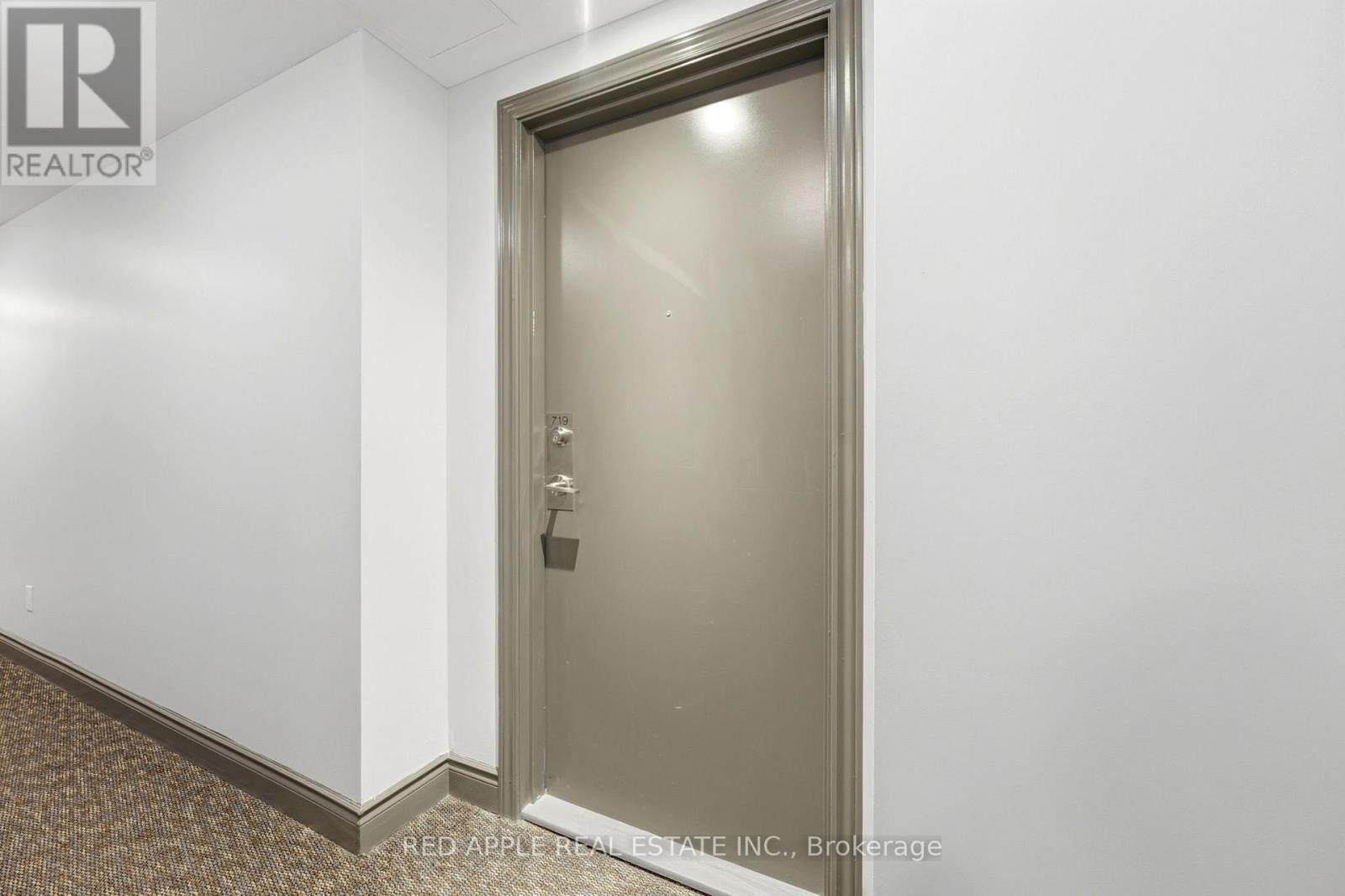 719 - 11611 Yonge Street N, Richmond Hill, Ontario  L4E 3N8 - Photo 17 - N13002518