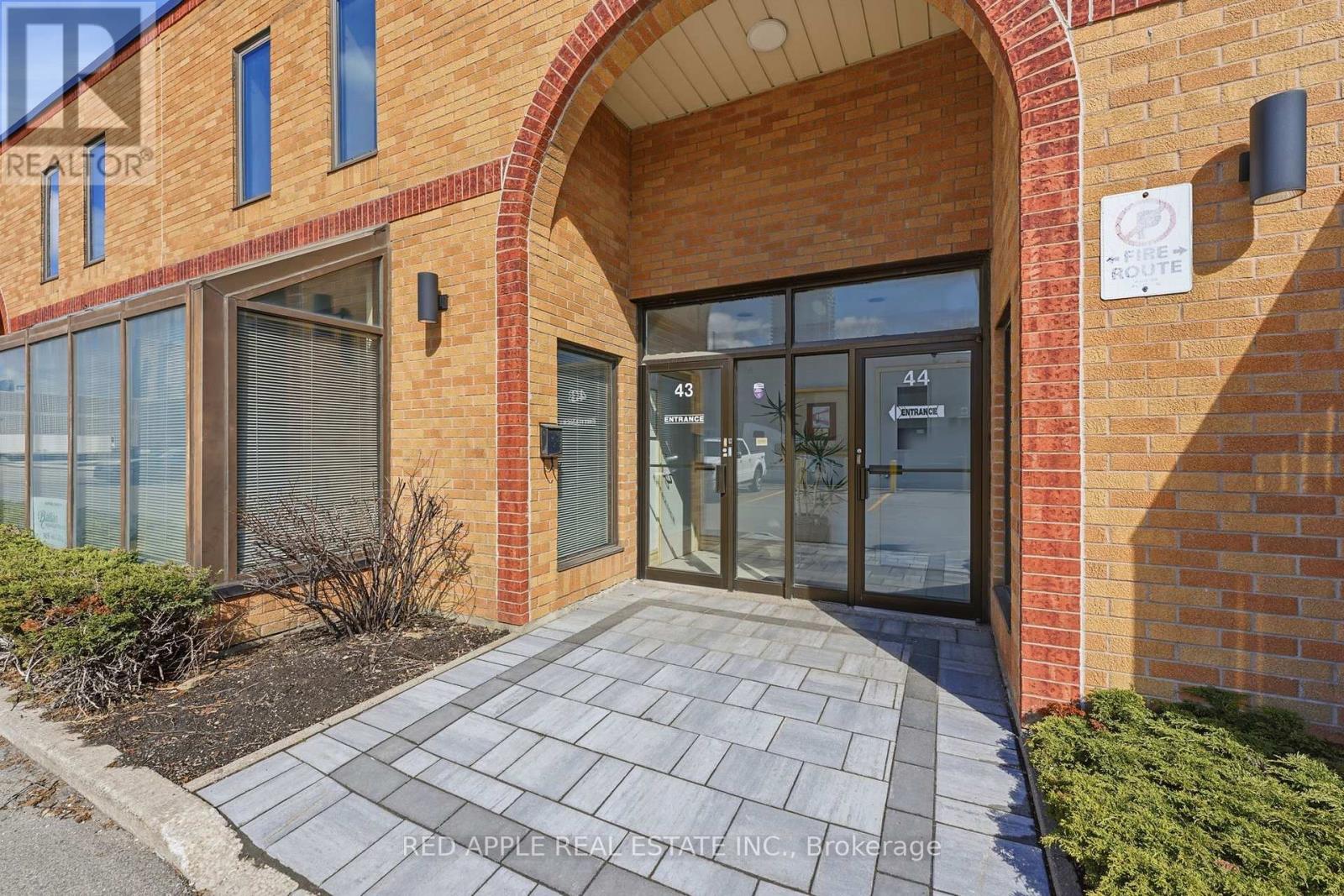 43 - 400 Creditstone Road, Vaughan, Ontario  L4K 3Z3 - Photo 2 - N13002528