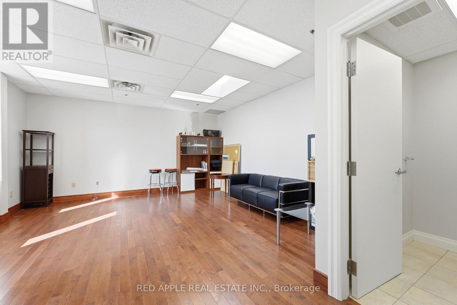 43 - 400 Creditstone Road, Vaughan, Ontario  L4K 3Z3 - Photo 3 - N13002528