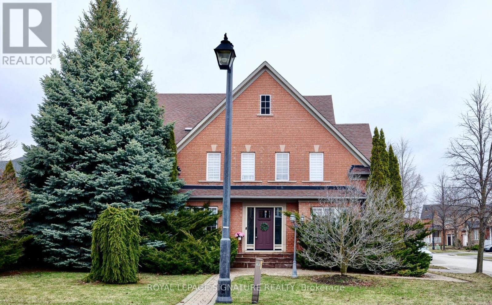 2 APOLLO DRIVE, Richmond Hill, Ontario