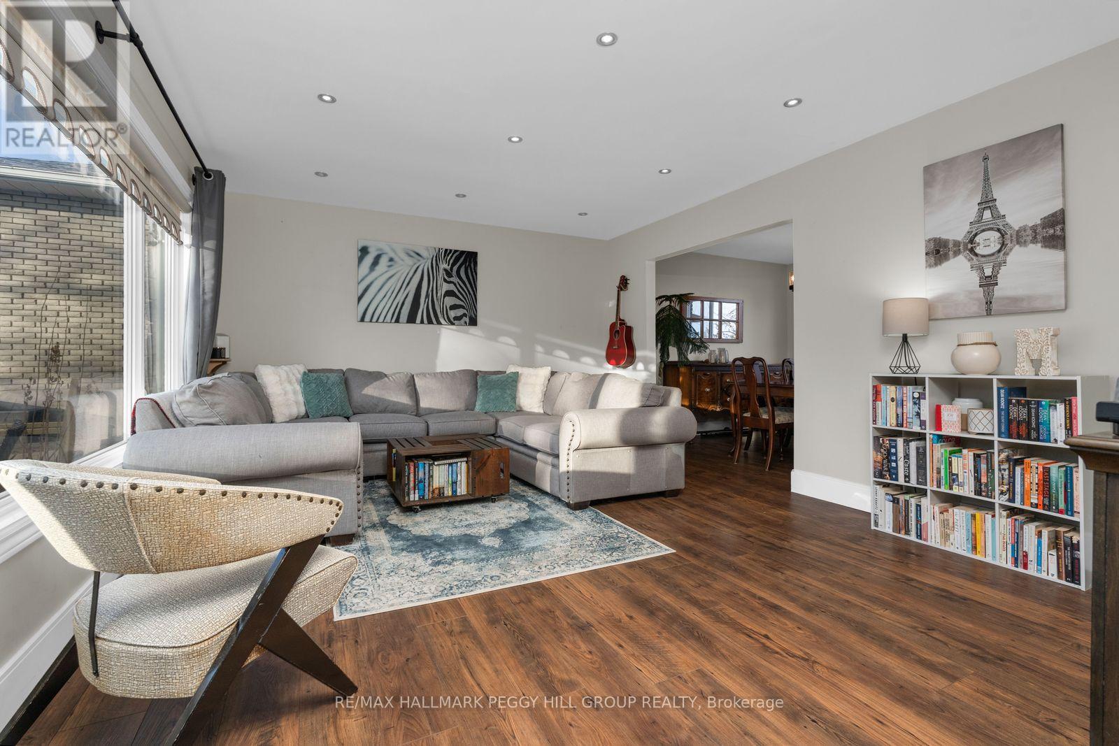 12 Peacock Lane, Barrie (Allandale Heights), Ontario  L4N 3R5 - Photo 7 - S13002512