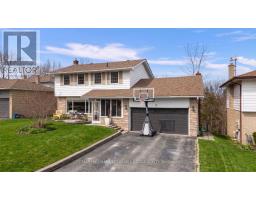 12 PEACOCK LANE, Barrie, Ontario