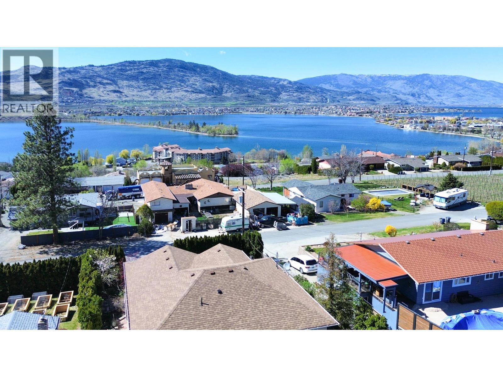 3826 33rd Street Osoyoos Photo 17