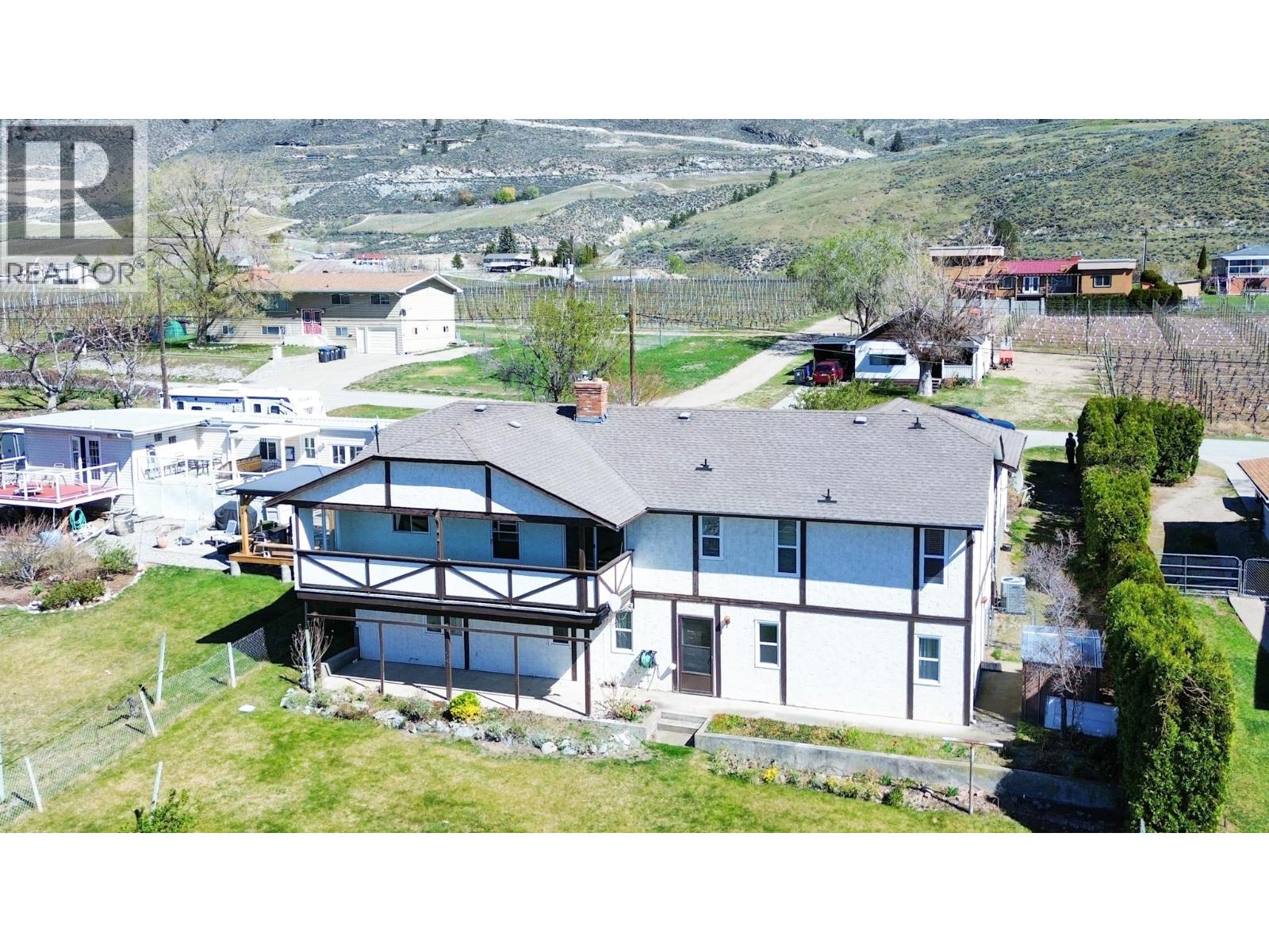 3826 33rd Street Osoyoos Photo 11