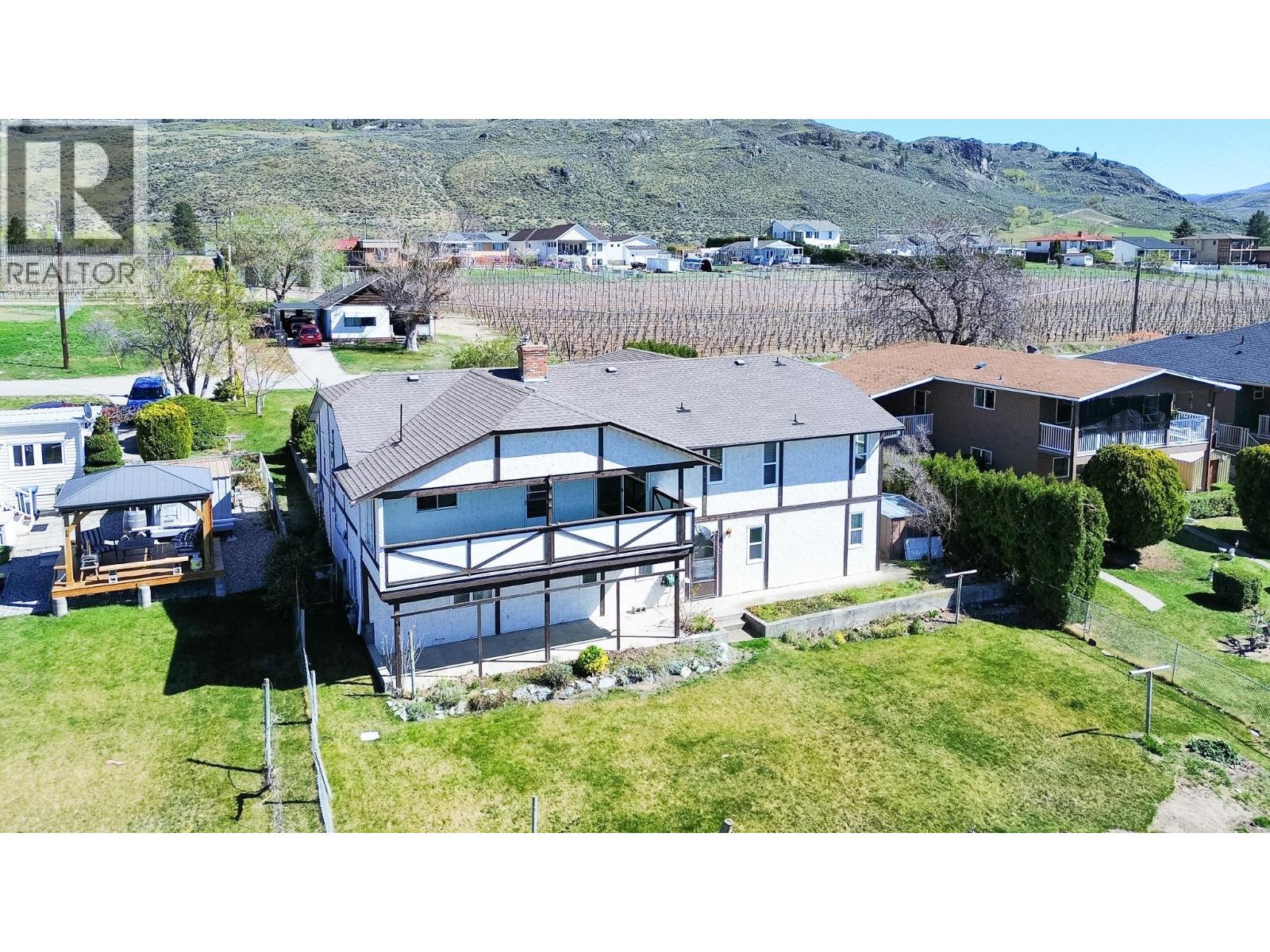 3826 33rd Street Osoyoos Photo 22