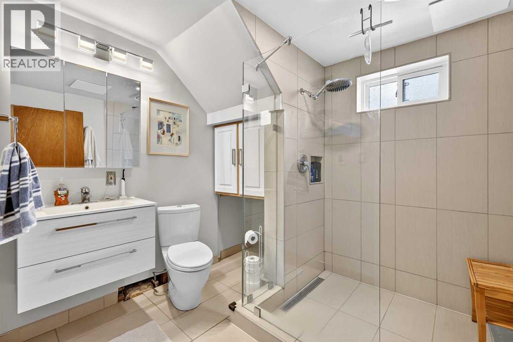 33 Warwick Drive Sw, Calgary, Alberta  T3C 2R5 - Photo 37 - A2297421