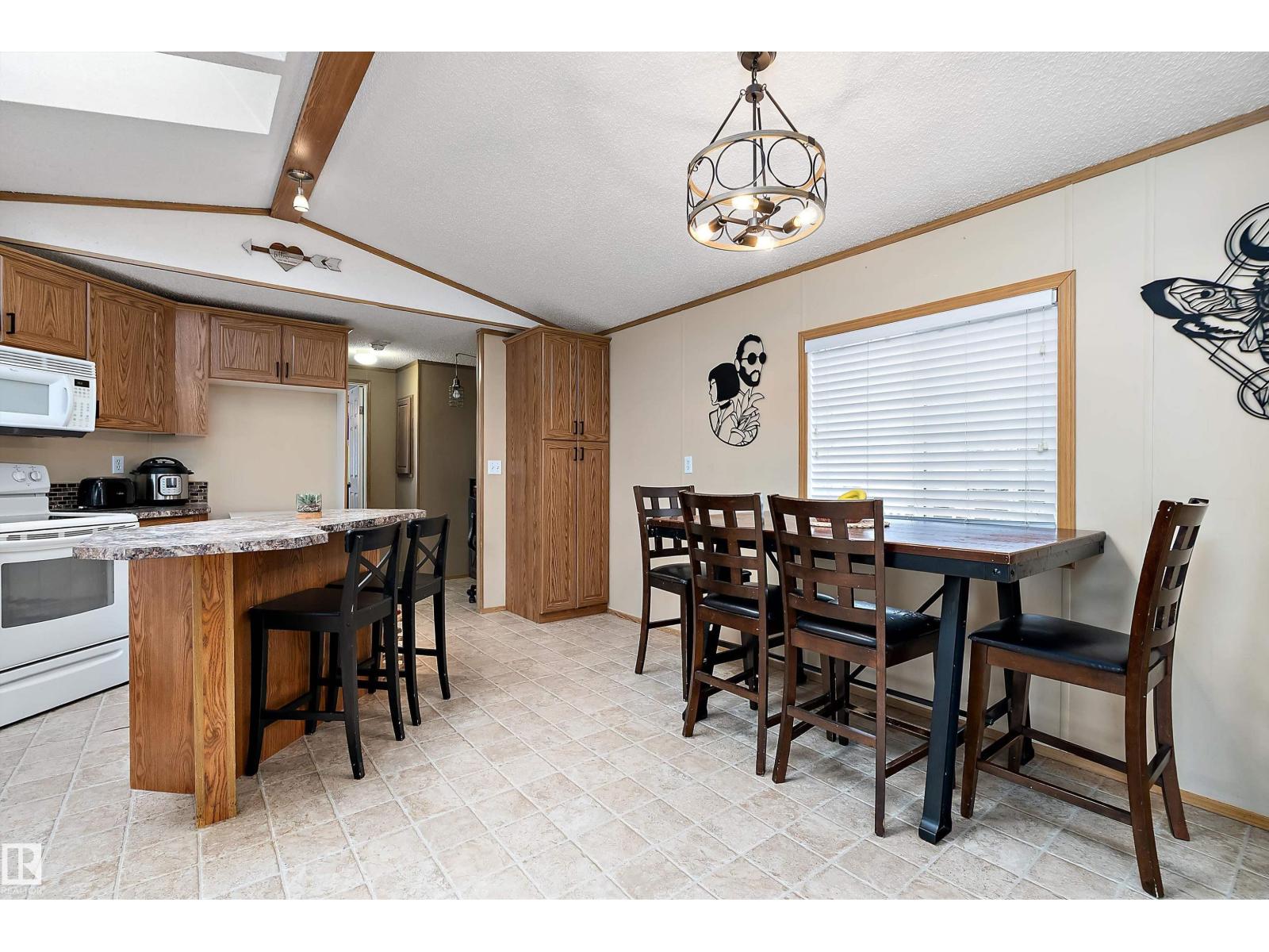 3 Sunset Bv, Spruce Grove, Alberta  T7X 3J1 - Photo 10 - E4482375