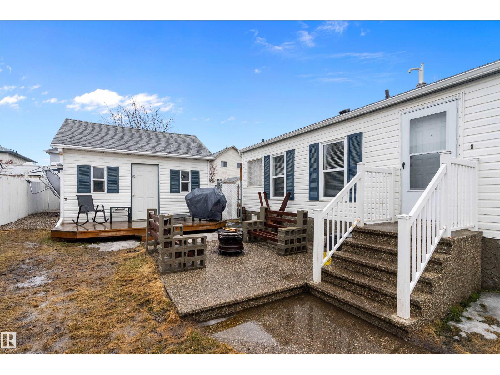 3 Sunset Bv, Spruce Grove, Alberta  T7X 3J1 - Photo 2 - E4482375