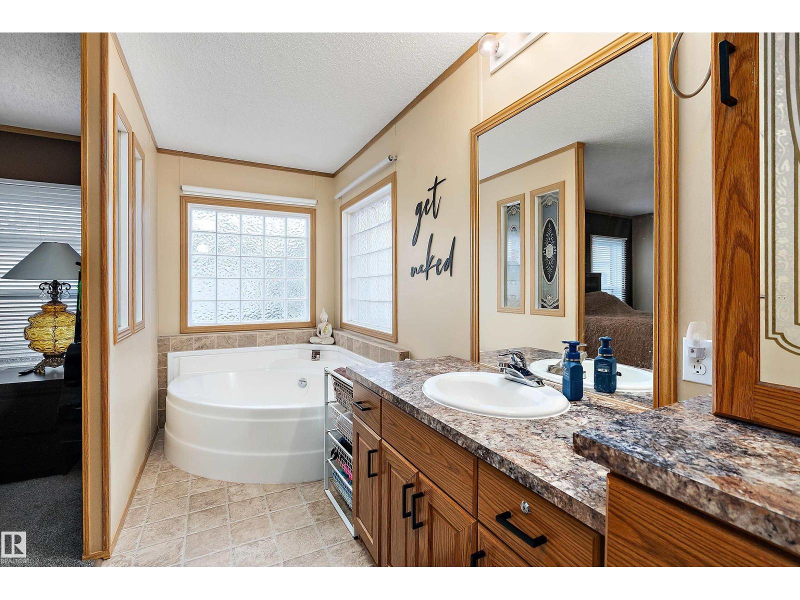 3 Sunset Bv, Spruce Grove, Alberta  T7X 3J1 - Photo 29 - E4482375