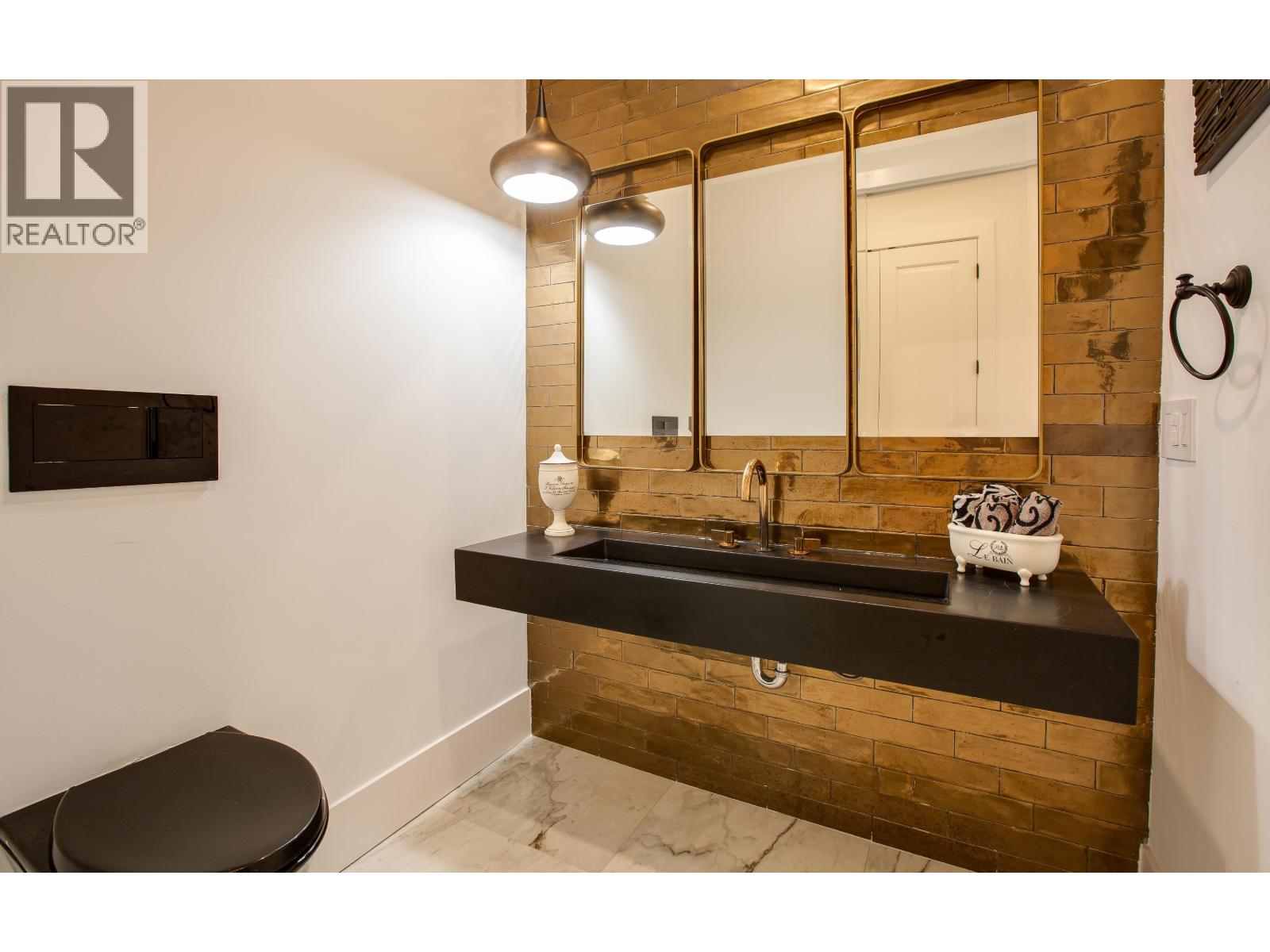 602 Midvale Street, Coquitlam, British Columbia  V3J 6L9 - Photo 13 - R3111590