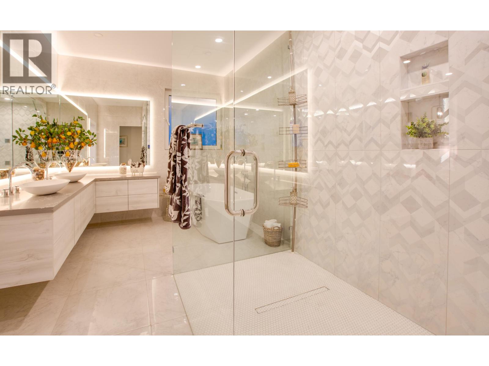 602 Midvale Street, Coquitlam, British Columbia  V3J 6L9 - Photo 19 - R3111590