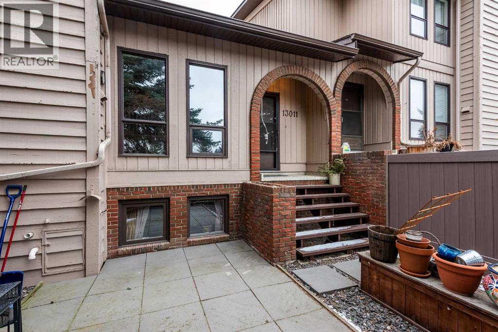 13011 6 Street SW, Calgary, Alberta  t2w 4j8 - Photo 4 - A2300188