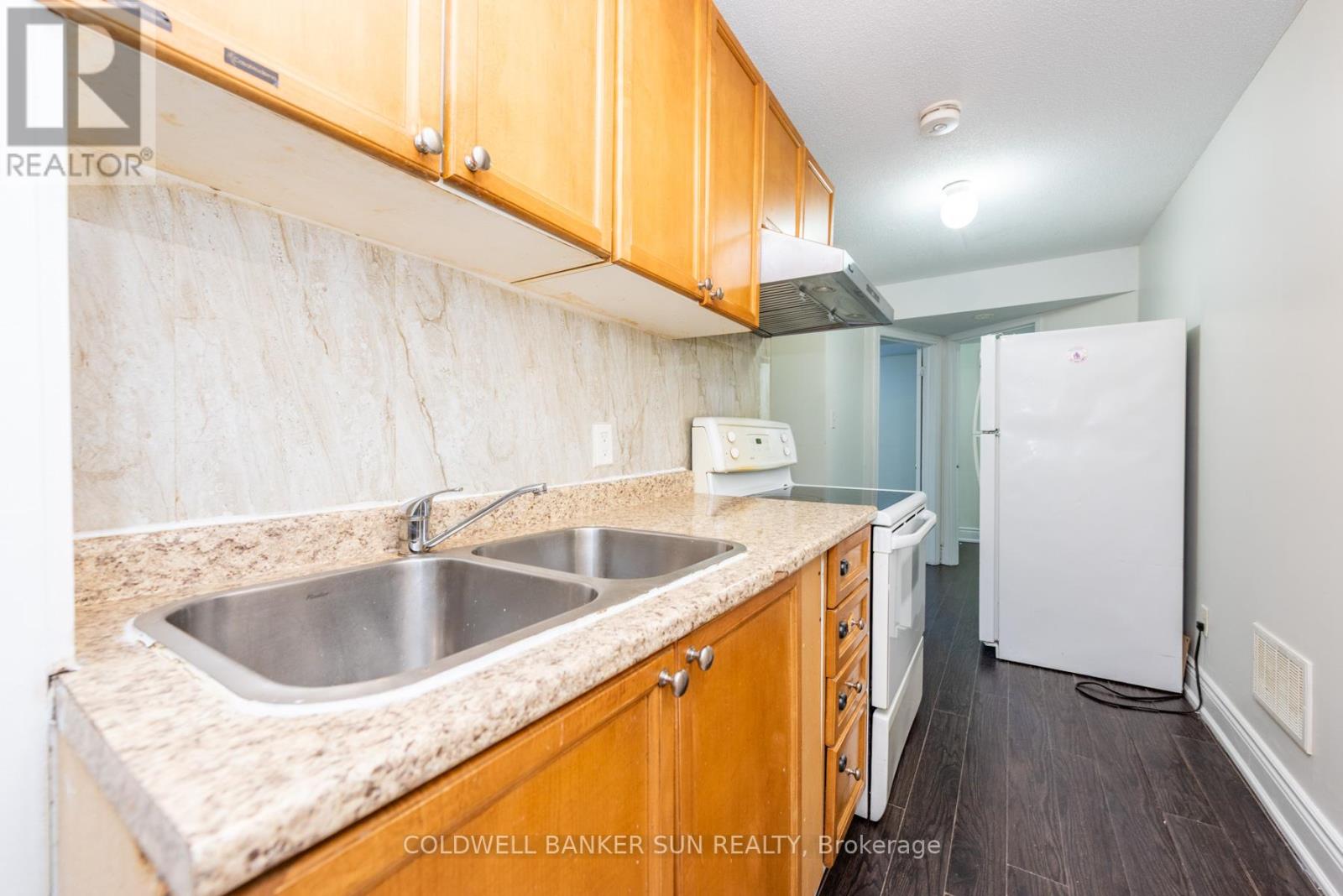 13 Travis Crescent, Brampton, Ontario  L7A 0P2 - Photo 39 - W13002444