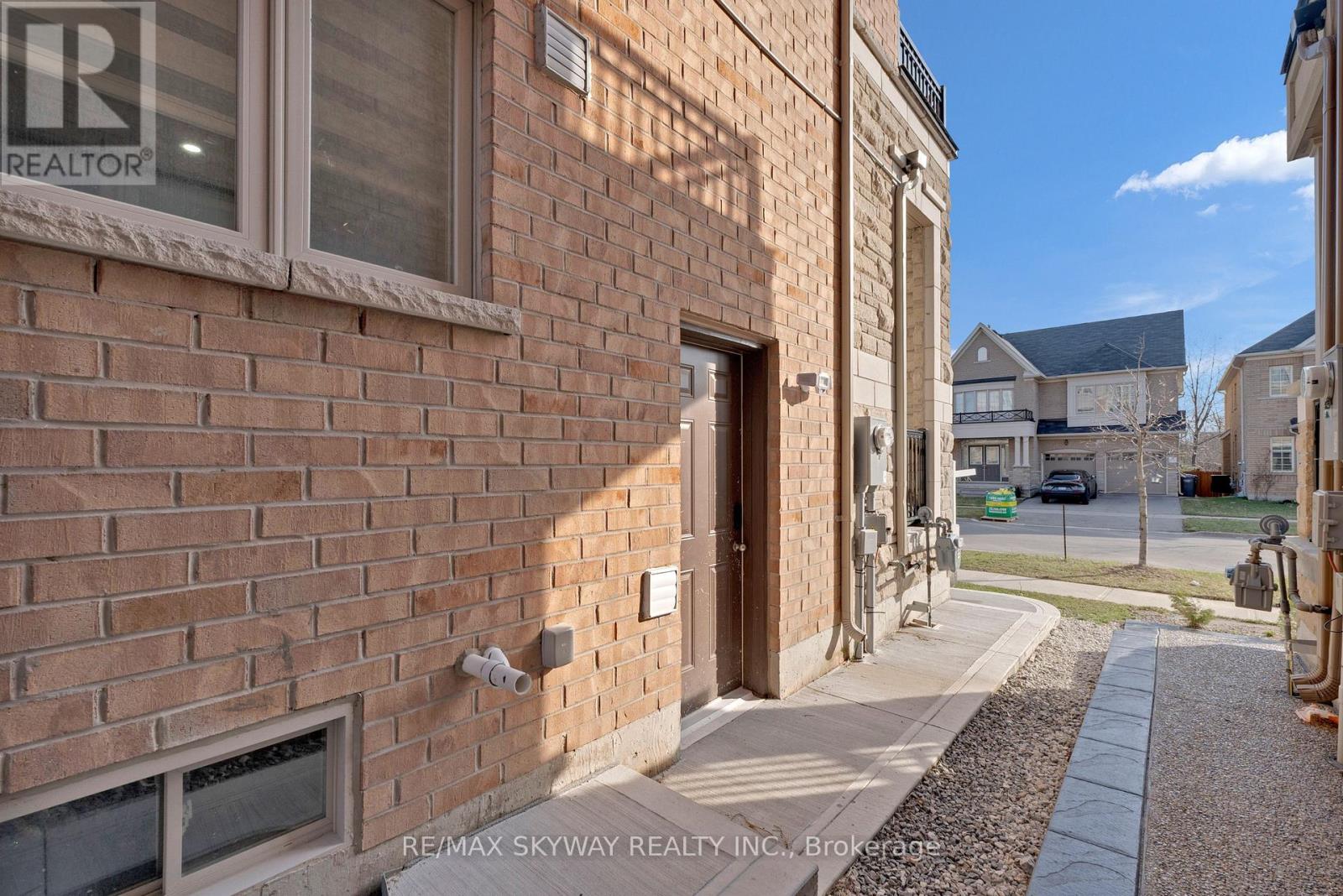 21 Allegro Drive, Brampton, Ontario  L6Y 5Y7 - Photo 31 - W13002464