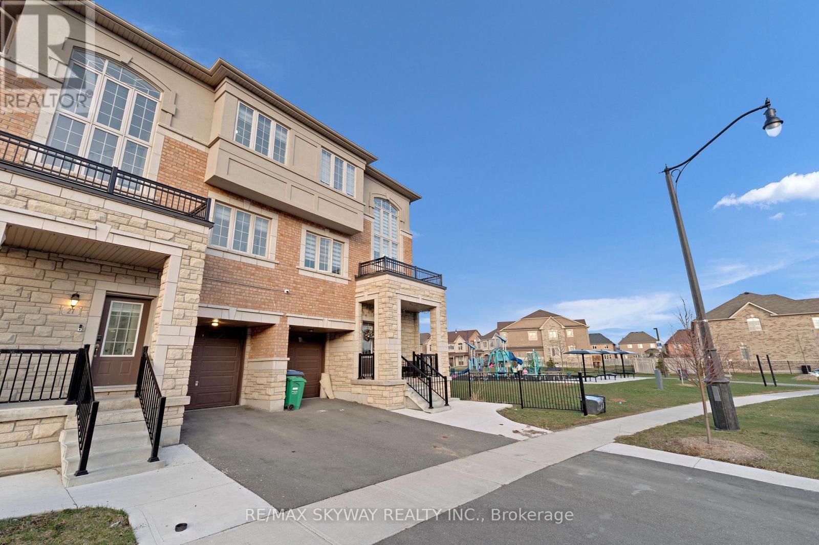 21 Allegro Drive, Brampton, Ontario  L6Y 5Y7 - Photo 33 - W13002464