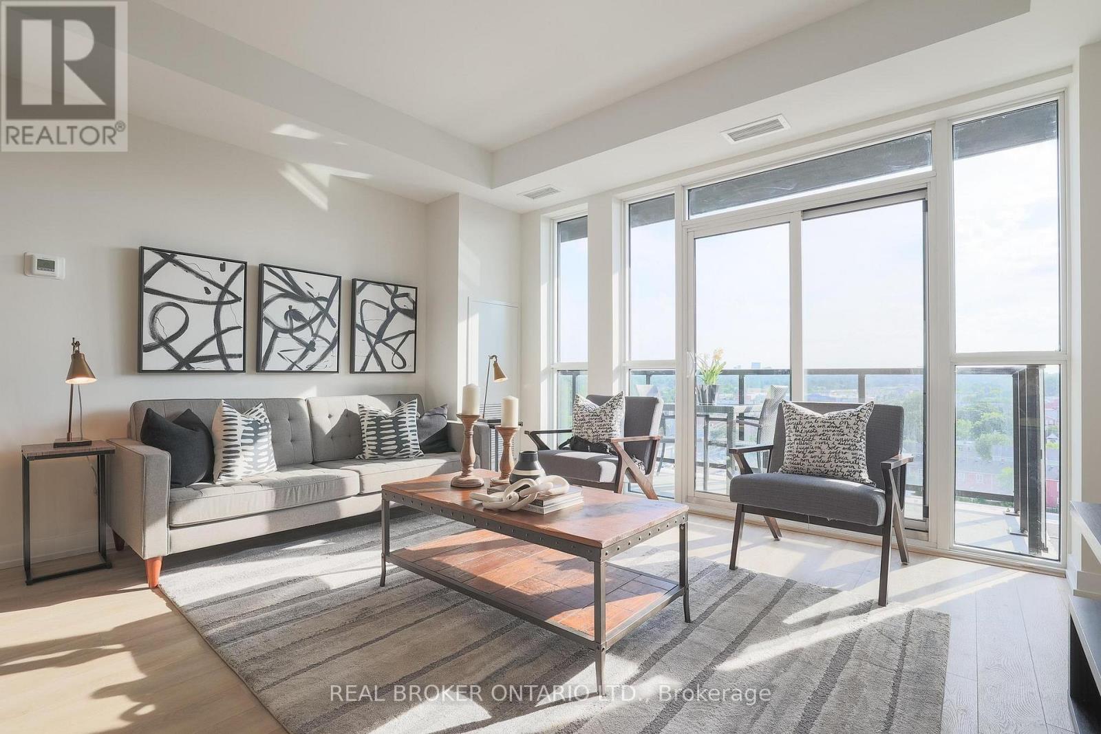 915 - 2300 St Clair Avenue W, Toronto, Ontario  M6N 0B3 - Photo 9 - W13002506