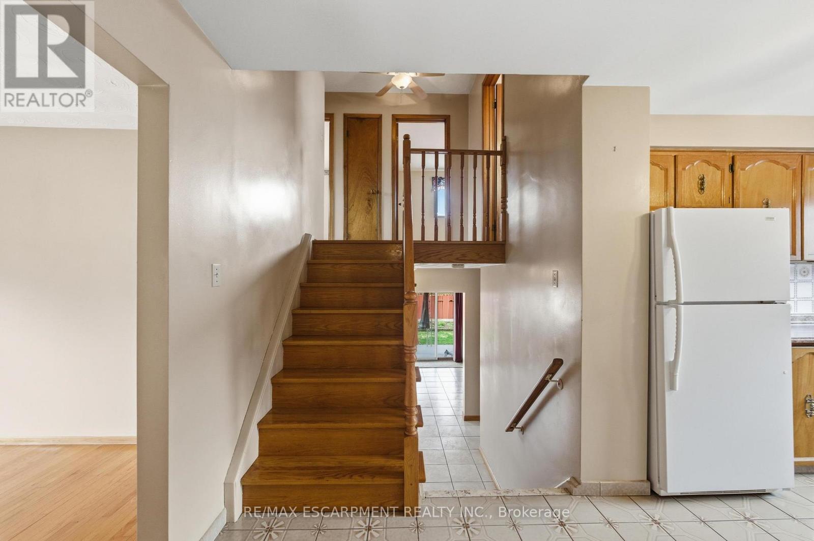 26 Adorn Court, Hamilton, Ontario  L8E 3N2 - Photo 10 - X13002414