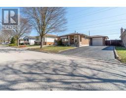 60 LYSANDA AVENUE, London South, Ontario