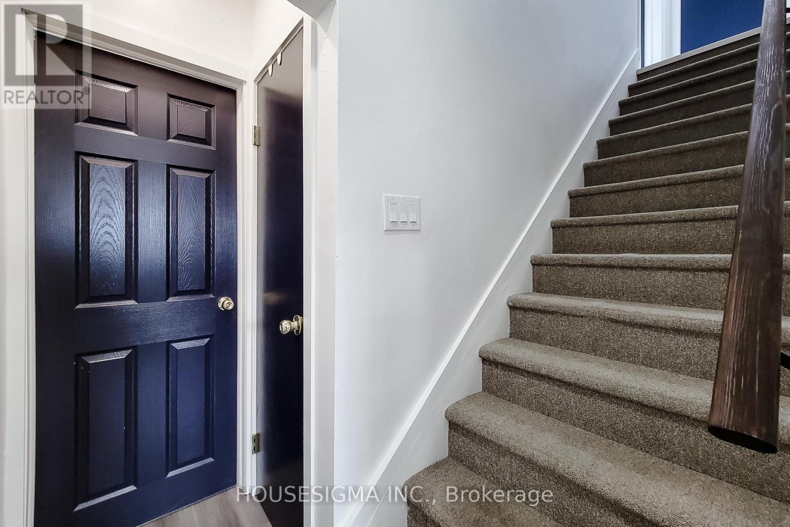 5 Martha Street, Hamilton, Ontario  L8H 2B7 - Photo 15 - X13002440