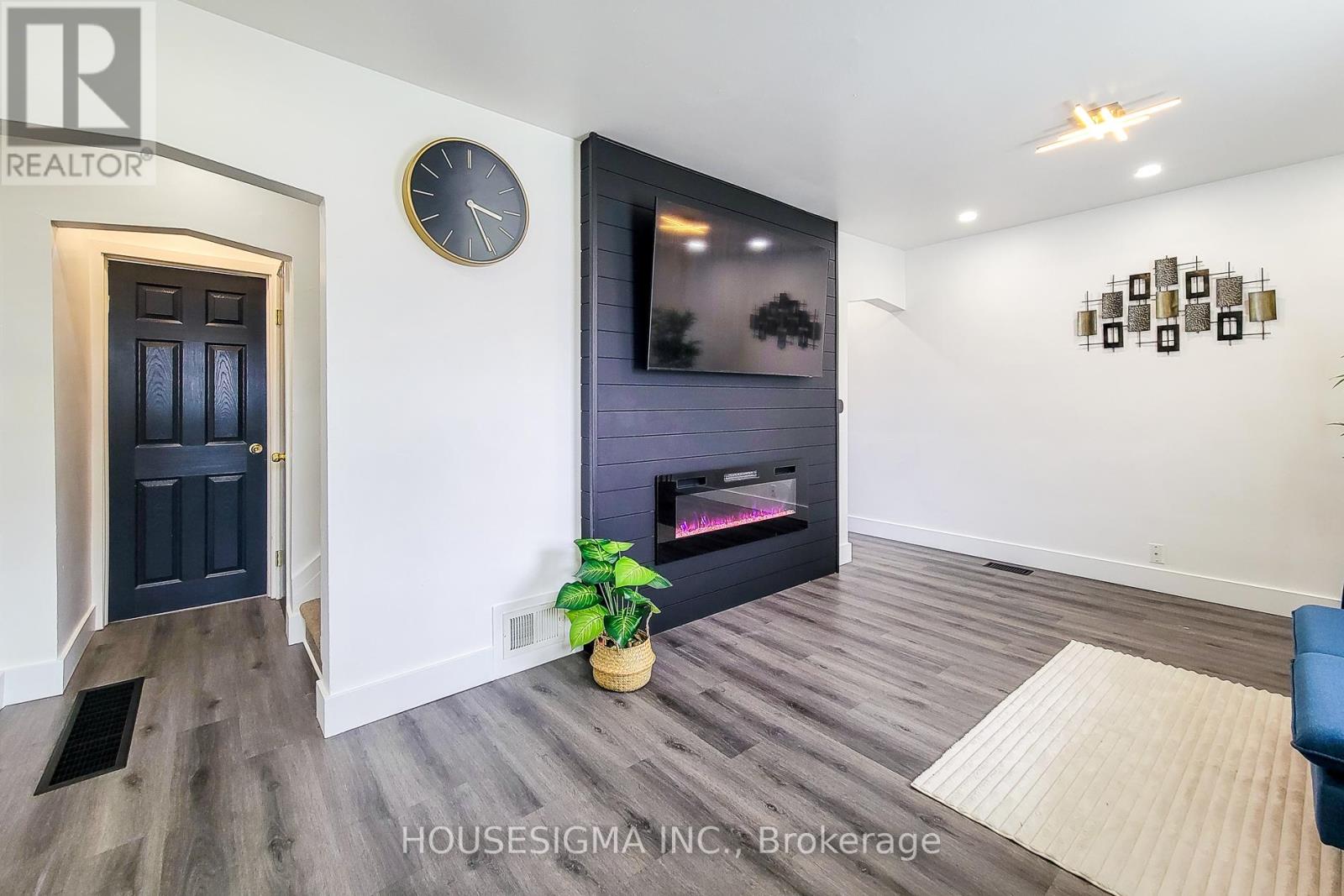 5 Martha Street, Hamilton, Ontario  L8H 2B7 - Photo 7 - X13002440