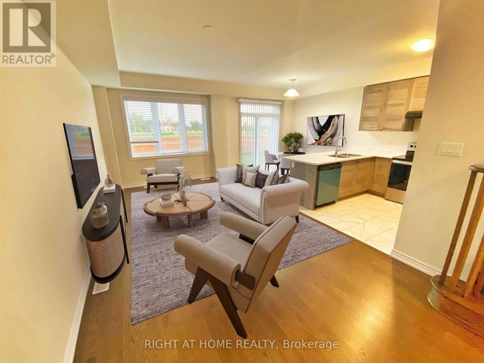 242 Explorer Way, Thorold, Ontario  L2V 0K2 - Photo 2 - X13002456