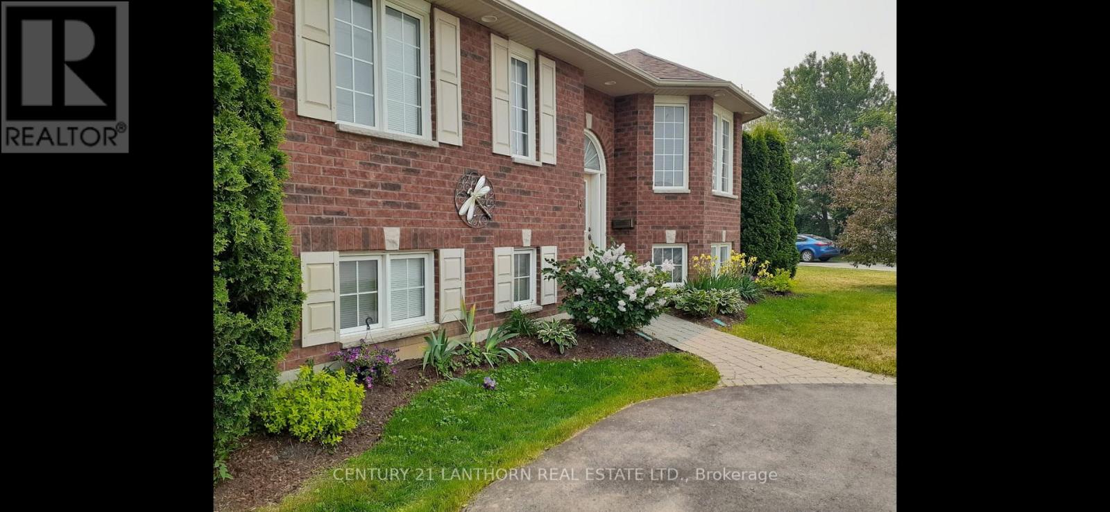 6 Chisholm Square, Belleville, Ontario  K8N 5Z4 - Photo 2 - X12879118