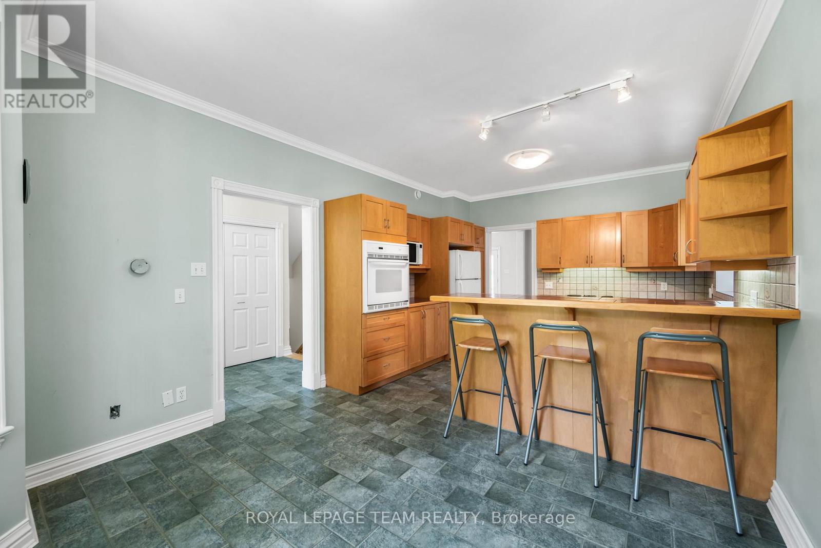 4310 Armitage Avenue, Ottawa, Ontario  K0A 1T0 - Photo 9 - X12829686