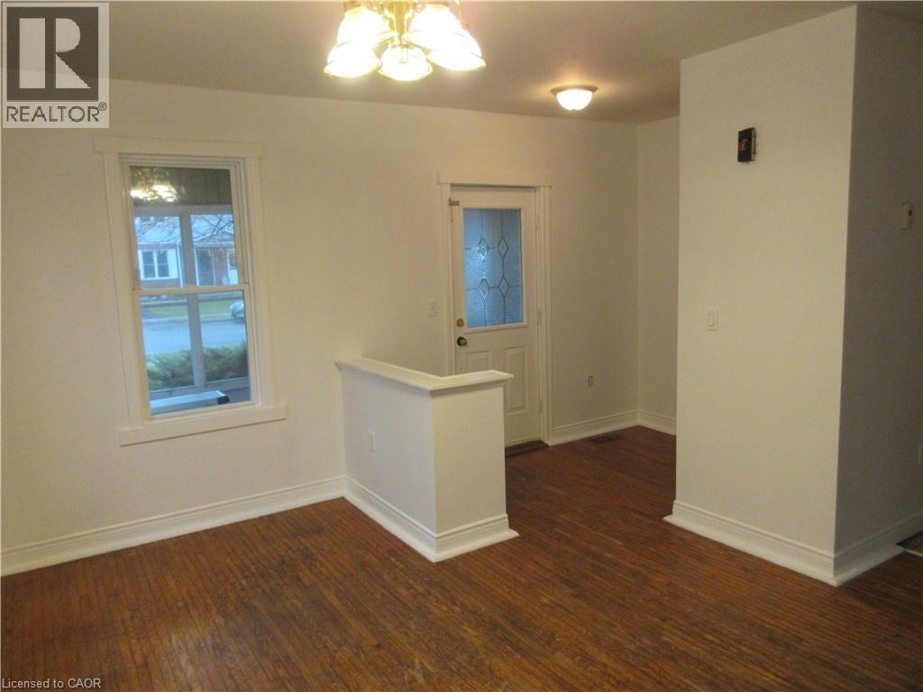 713 Cedar Street, Dunnville, Ontario  N1A 2J9 - Photo 12 - 40821156