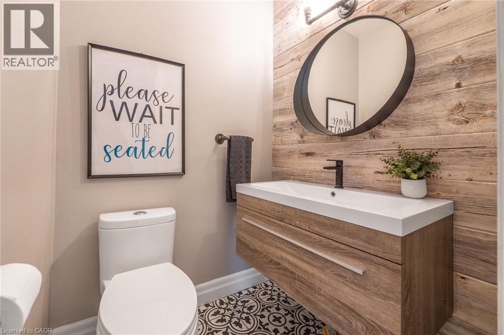 8 Wildan Drive, Flamborough, Ontario  L8N 2Z7 - Photo 23 - 40820889