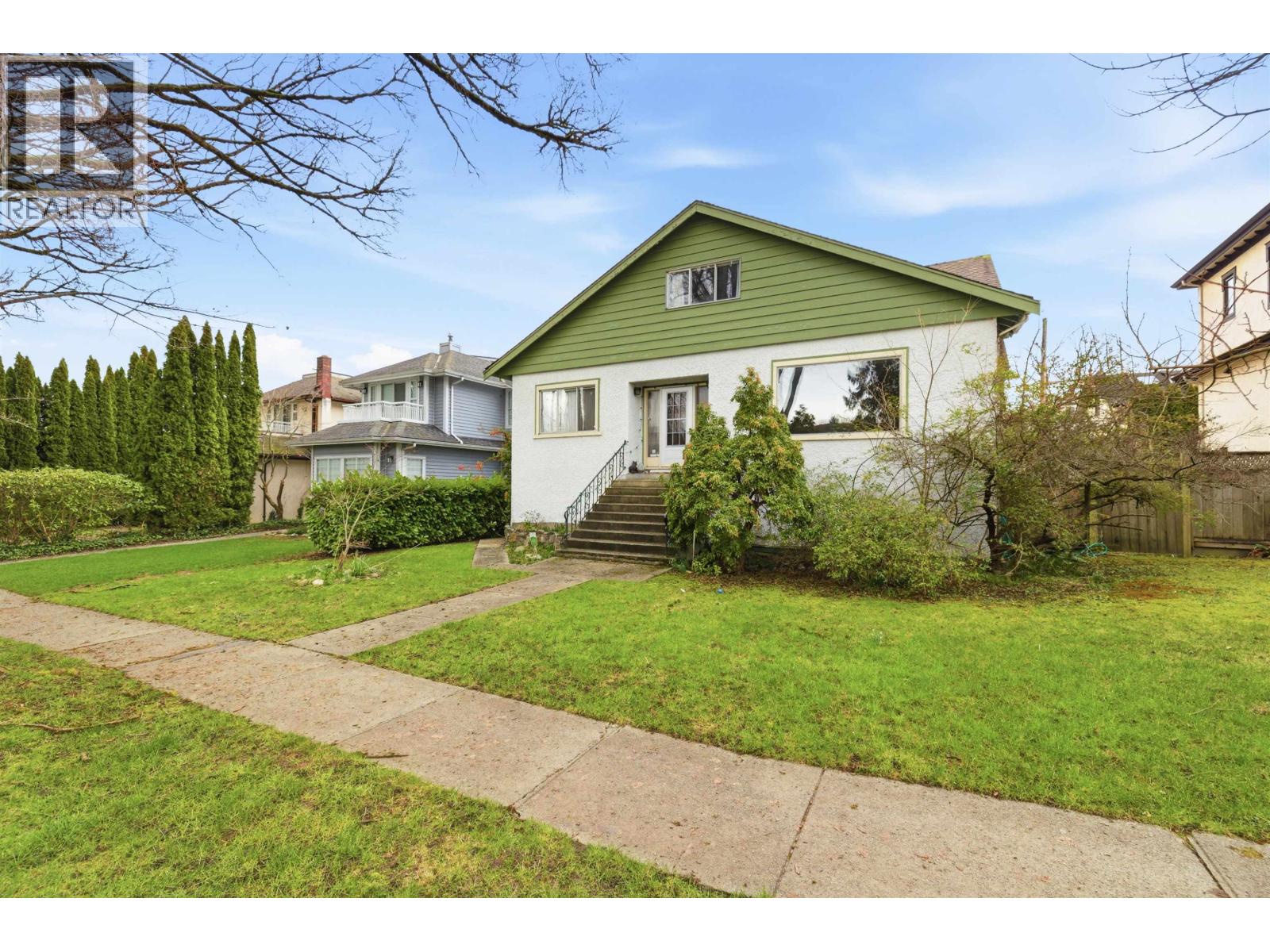 3350 W 21ST AVENUE, Vancouver, British Columbia